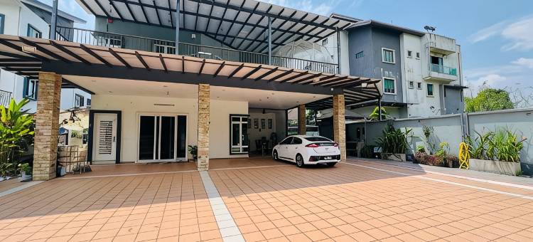 3KM to UTAR Sungai Long | Party House, 45Pax 20Car图片