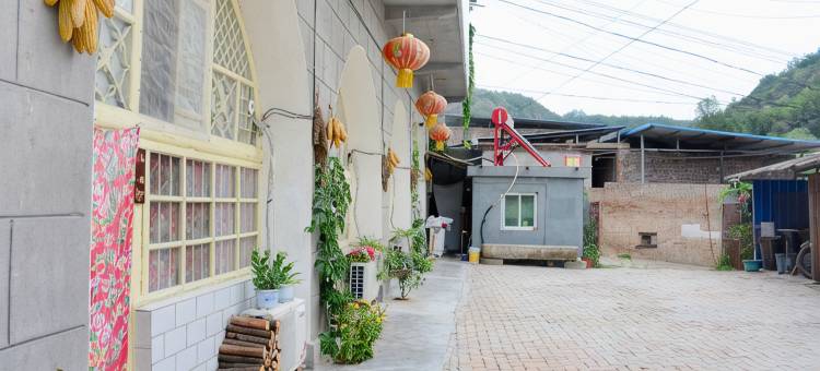 延安赵四窑洞民宿图片