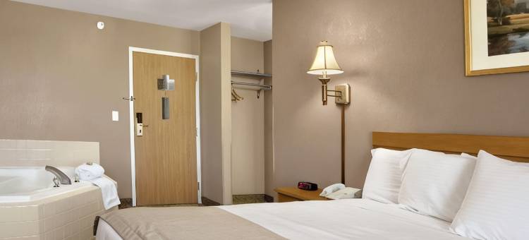 杰克森维尔酒店及套房(Jacksonville Inn & Suites)图片