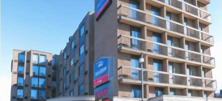 尼亚加拉瀑布豪生酒店(Howard Johnson Plaza by Wyndham by the Falls / Niagara Falls)图片