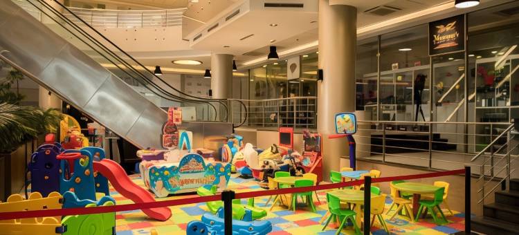 金广场阿贾罗塔娜酒店(KIN Plaza Arjaan)图片