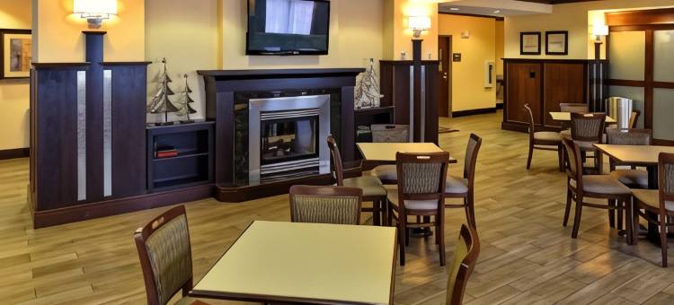 希尔顿欢朋酒店-日内西奥(Hampton Inn Geneseo)图片