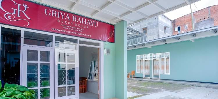 格里亚拉哈尤宾馆-红门酒店合作-近巴图爪哇东部公园2号(Griya Rahayu Guesthouse Mitra RedDoorz Near Jatim Park 2 Batu)图片