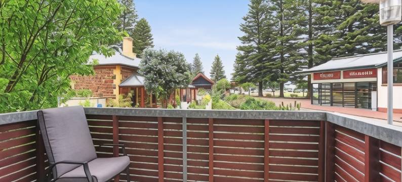 微风海滨公寓酒店(Breeze Beachfront Apartment)图片