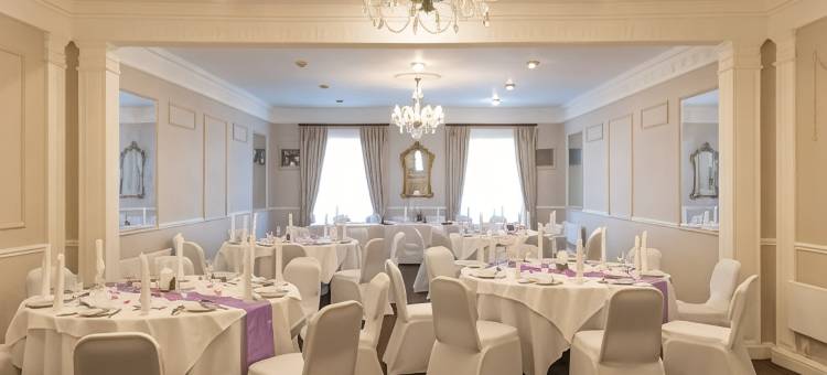 红狮贝斯特韦斯特酒店(Best Western Salisbury Red Lion Hotel)图片