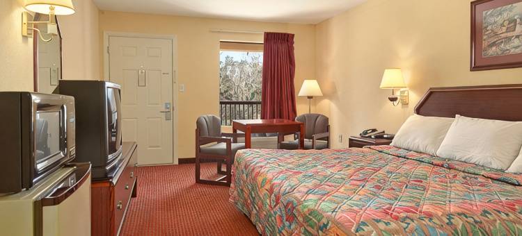 欧申斯普林斯戴斯酒店(Days Inn by Wyndham Ocean Springs)图片