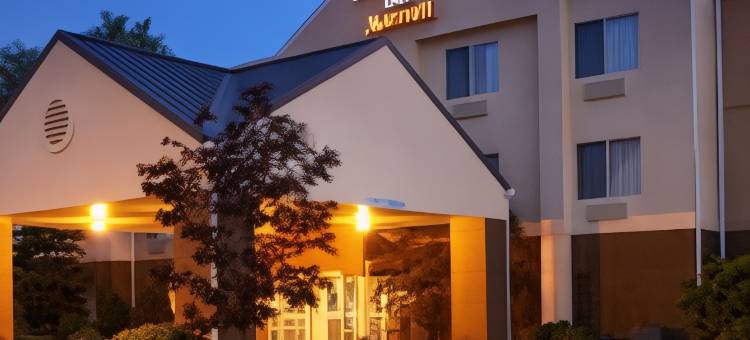 休伦港万豪万枫酒店(Fairfield Inn Port Huron)图片