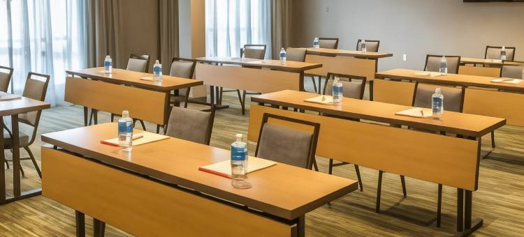 萨默塞特万豪万怡酒店(Courtyard Somerset)图片