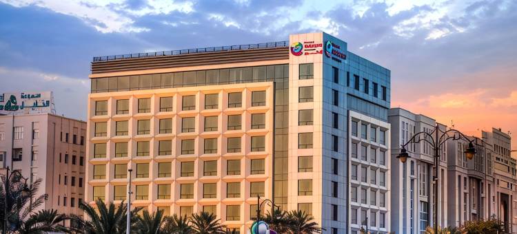 马斯喀特-阿尔古布拉华美达安可酒店(Ramada Encore by Wyndham Muscat Al-Ghubra)图片