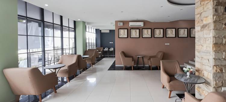 Sans Stay Raja Soeta Hostel Lampung图片