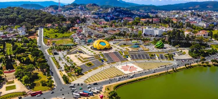 大叻皇宫遗产酒店(Dalat Palace Heritage Hotel)图片