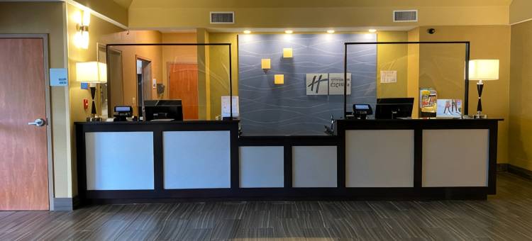 智选假日套房酒店爱德蒙得(Holiday Inn Express & Suites EDMOND by IHG)图片