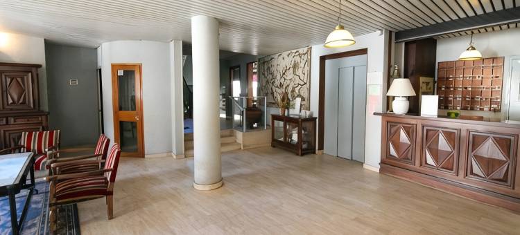 法国旅馆商务酒店(Logis Hotel Restaurant du Commerce)图片