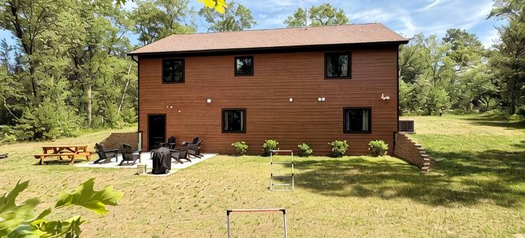 熊掌山林小屋 • 豪华木屋 • 游戏室 • 火坑(Bear Paw Lodge • Luxury Cabin • Game Room • Fire Pit)图片
