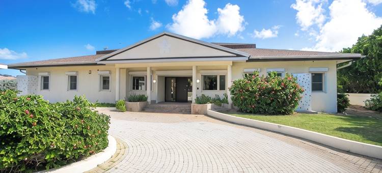 Direct Beachfront 6 BDR/en-suite /maid included. Excellent service. Rare gem (A)图片