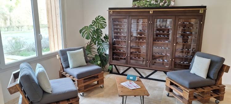 罗吉斯酒店蒂耶勒(Logis Hôtel les Tilleuls)图片