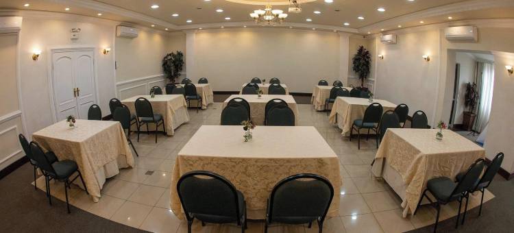 鹏塔格罗萨普拉那托精选酒店(Planalto Select Hotel Ponta Grossa)图片