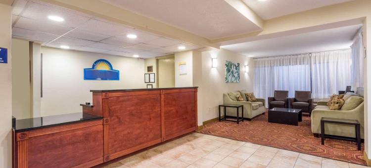 夏洛茨维尔大学区戴斯酒店(Days Inn by Wyndham Charlottesville/University Area)图片