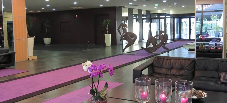 巴黎塞纳特莱瑟豪宅公寓酒店(Residhome Sénart)图片
