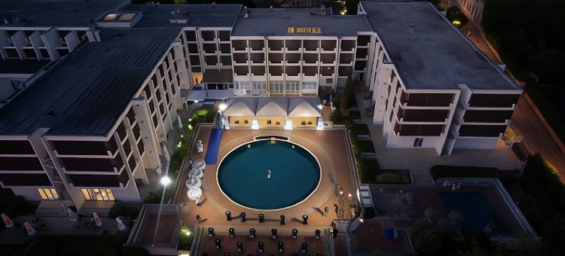 科洛瓦尔酒店(Hotel Kolovare)图片