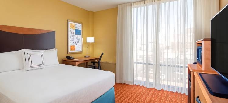 万枫路易斯威尔市中心套房酒店(Fairfield Inn & Suites Louisville Downtown)图片