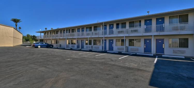 凤凰太阳城6号汽车旅馆 - 扬镇(Motel 6 Youngtown, AZ - Phoenix - Sun City)图片