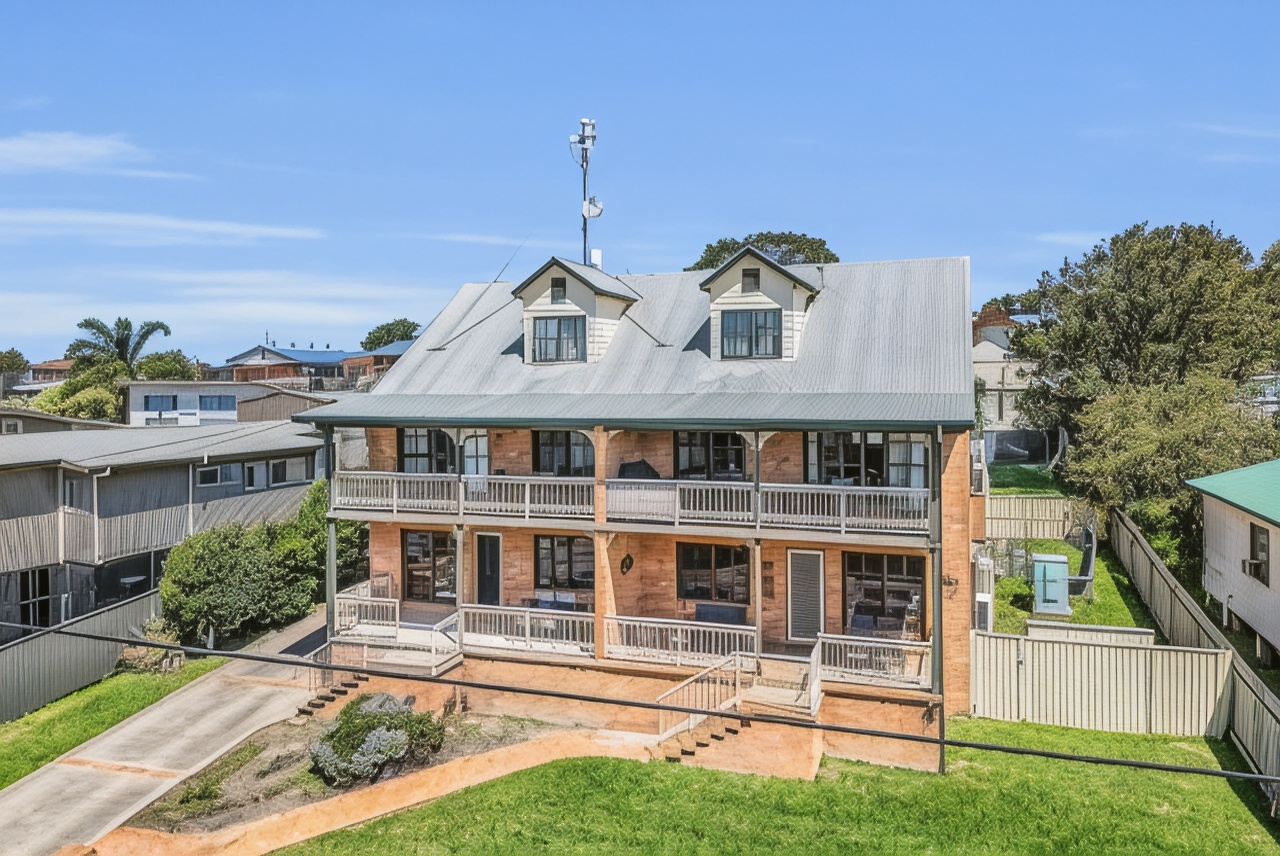 The Beach Retreat Eden Over view