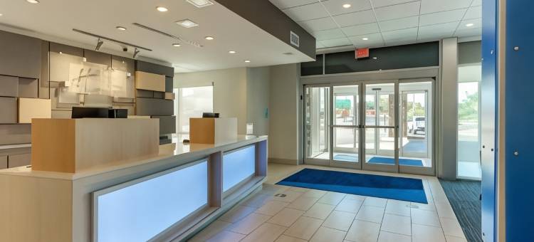 罗阿诺克市民中心智选假日套房酒店(Holiday Inn Express & Suites ROANOKE – CIVIC CENTER by IHG)图片