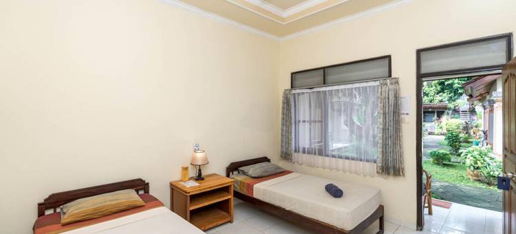 罗维纳海滩酒店(Lovina Beach Hotel)图片