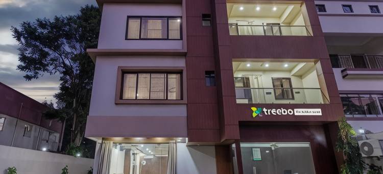 比斯图普尔的Treebo金色沙滩(Treebo the Golden Sands, Bistupur)图片