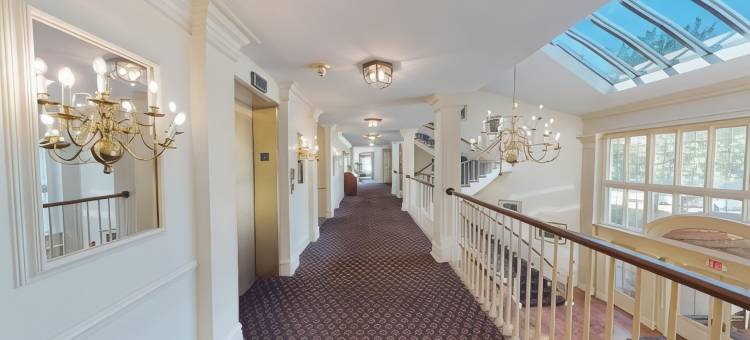 雅芳老农场酒店(Avon Old Farms Hotel)图片