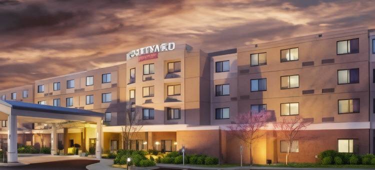 费耶特维尔万怡酒店(Courtyard Fayetteville)图片