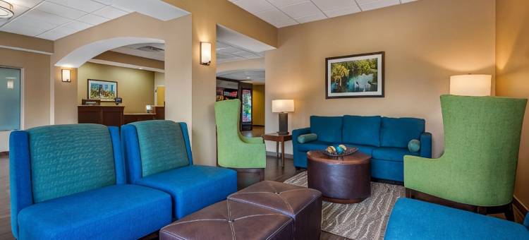 怀尔伍德-村庄舒适套房酒店(Comfort Inn & Suites Wildwood - the Villages)图片