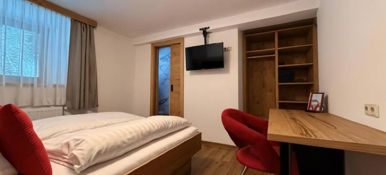 Pension Lederergütl(莱德勒古特尔旅馆)(Pension Lederergütl - Jokercard & Parkplatz Inkl)图片