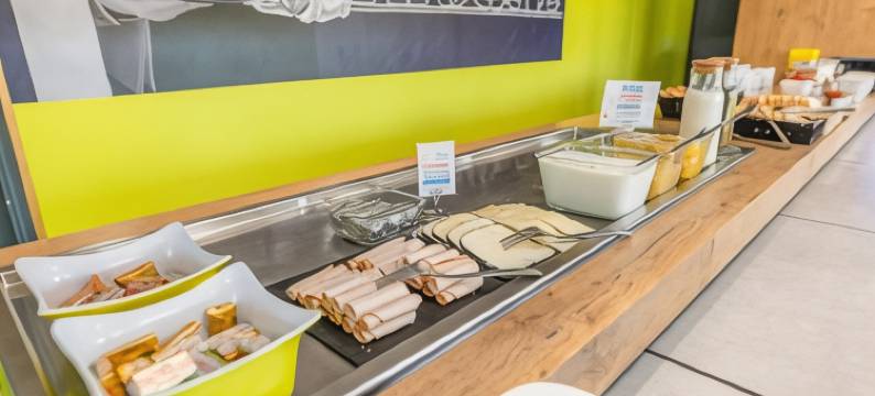 F1布雷斯特南普卢加斯特尔酒店(已翻新)(Hotelf1 Brest Sud Plougastel)图片