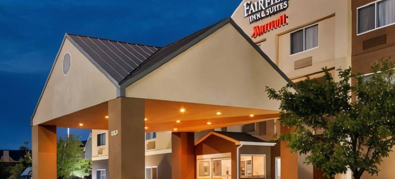 兰辛西万枫酒店(Fairfield Inn & Suites Lansing West)图片