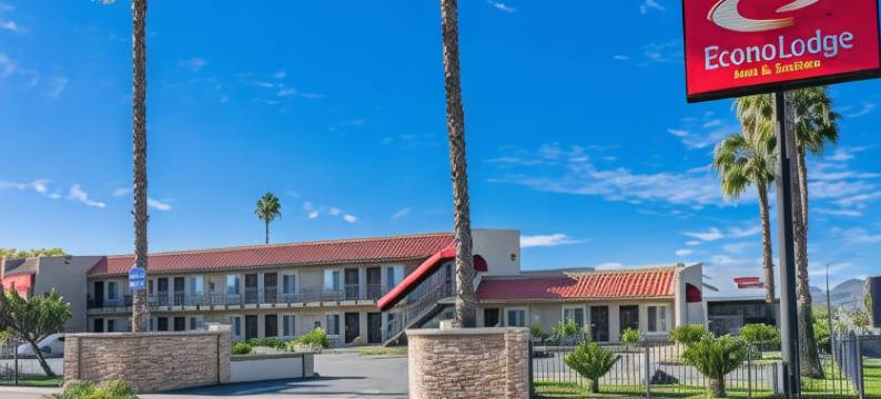 埃斯孔迪多市中心套房及伊克诺旅馆(Econo Lodge Inn & Suites Escondido Downtown)图片