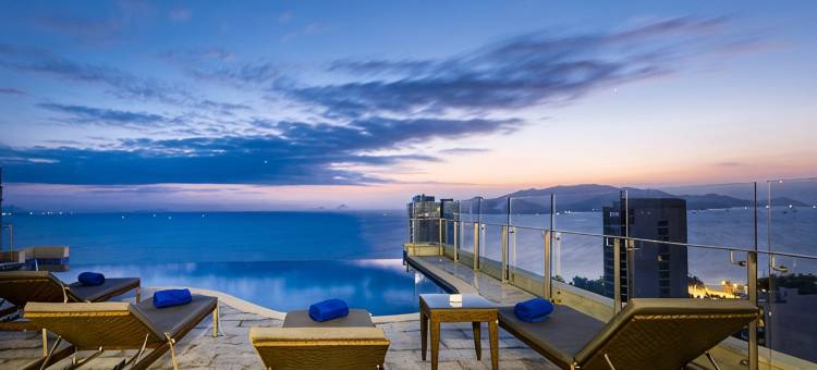 芽庄罗萨卡酒店(Rosaka Nha Trang Hotel)图片