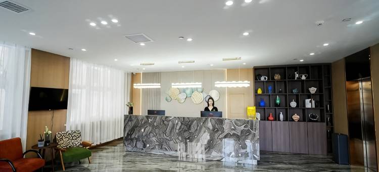 华驿精选酒店(观山国际店)图片