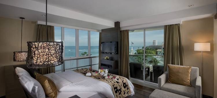 芭堤雅爱湾海滩度假酒店(A-ONE Pattaya Beach Resort)图片