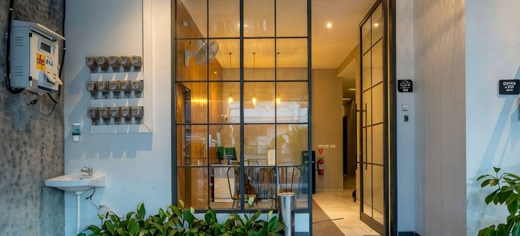 莫诺共居酒店，泗水(Mono Coliving Ngagel, Surabaya)图片
