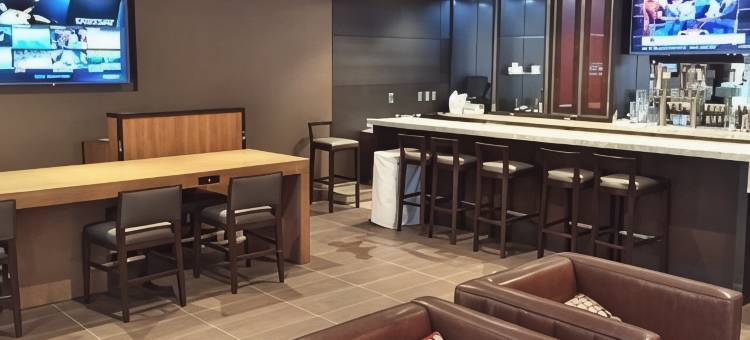 马林山顶酒店(Marin Hilltop Hotel)图片