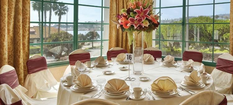 圣佩德罗洛杉矶港希尔顿逸林酒店(DoubleTree by Hilton San Pedro - Port of Los Angeles)图片