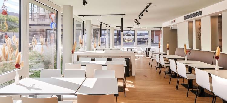 维尔茨堡市B&B酒店(B&B HOTEL Würzburg-City)图片