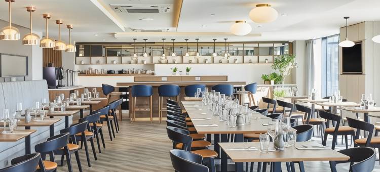 伦敦希思罗机场万怡酒店(Courtyard London Heathrow Airport)图片