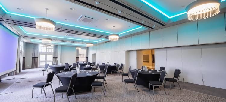 巴纳姆布鲁姆高尔夫水疗酒店(Barnham Broom Hotel, Golf & Spa)图片