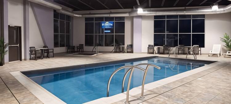 Microtel Inn & Suites by Wyndham Kirkland Lake图片