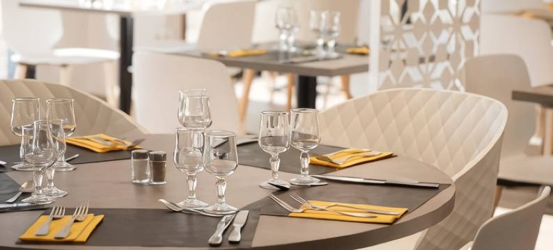 基里亚德圣艾迪安中央酒店(Kyriad Saint Etienne Centre)图片