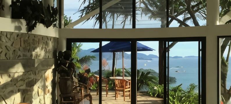 蓬查克艾尔马尼斯公寓(Puncak Air Manis Residence)图片