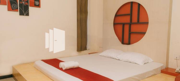 Pits酒店-米特拉红门酒店靠近Atom购物中心(Pits Hotel Mitra RedDoorz Near Atom Mall)图片
